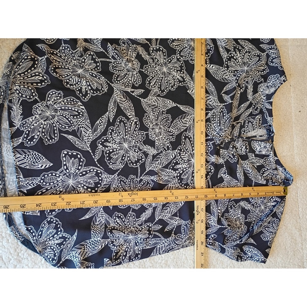 Navy Blue Floral Print Blouse Womens L Navy White Excellent Short Sleeve Tunic